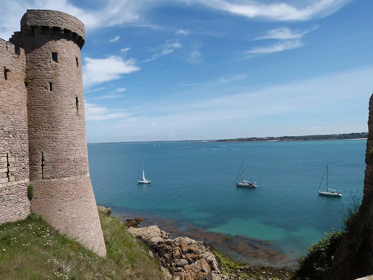 Plongée en Bretagne : les meilleurs spots, la saison et le budget